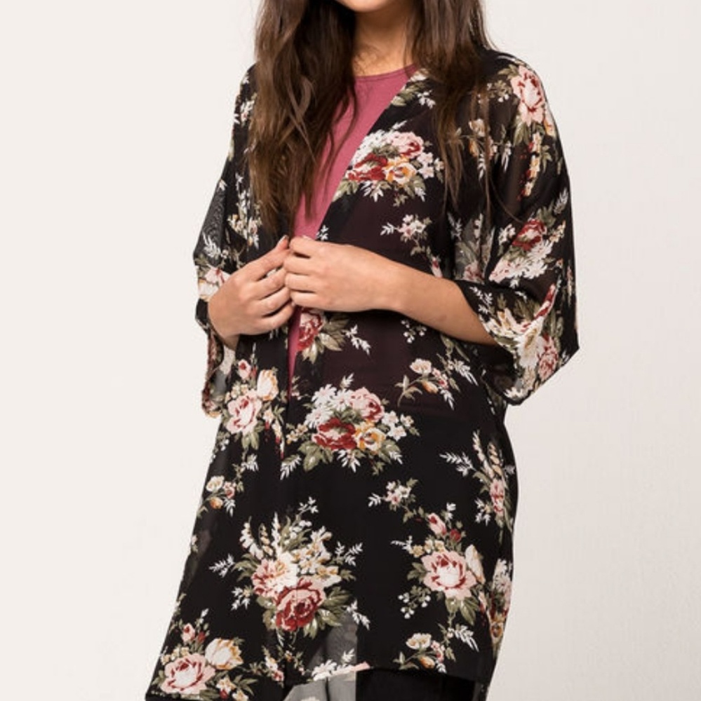 FULL TILT Womens Kimono